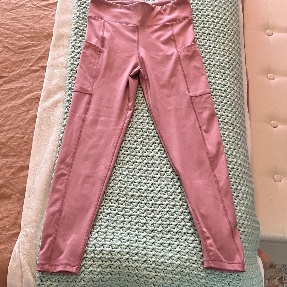 Aeropostale Pink Leggings with Pockets